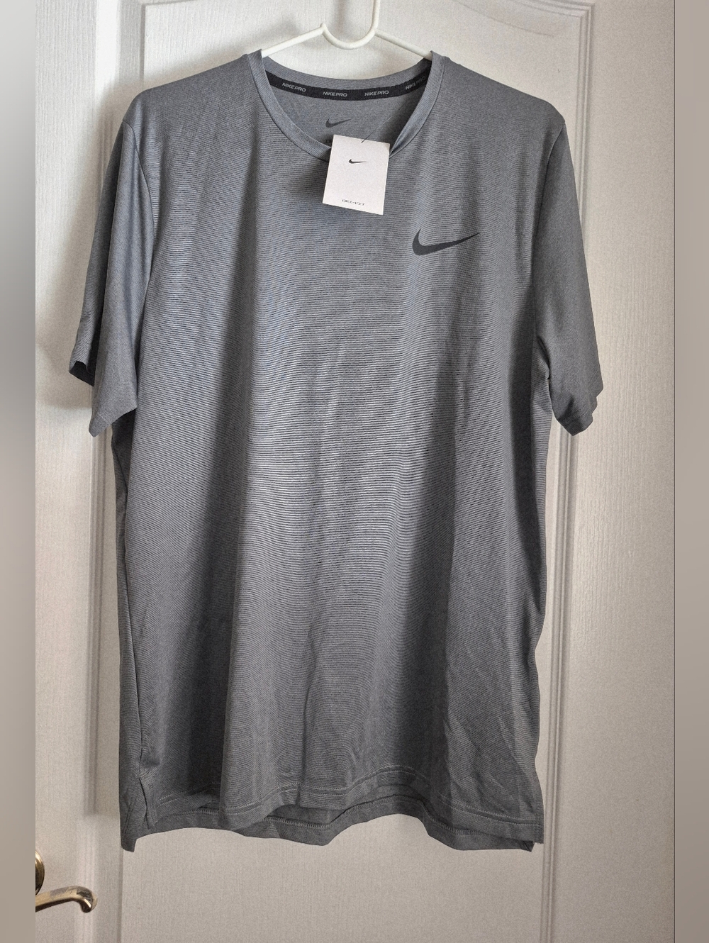 Men’s Gray Short Sleeve Athletic Dri-Fit  Tee